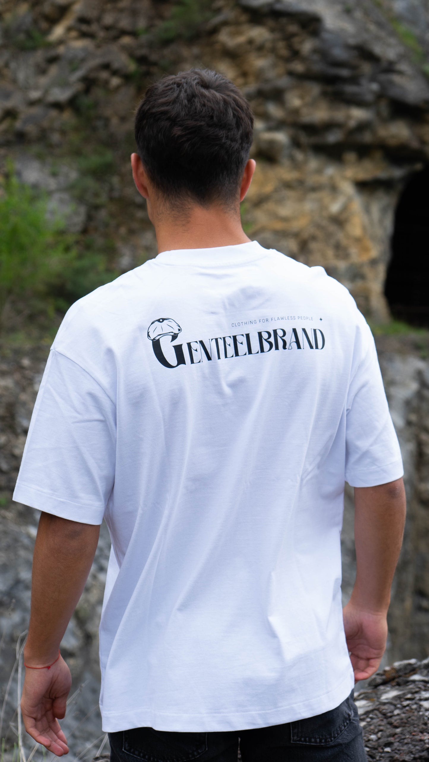 GENTEELBRAND FIRST SHOOT - OVERSIZED T-SHIRT